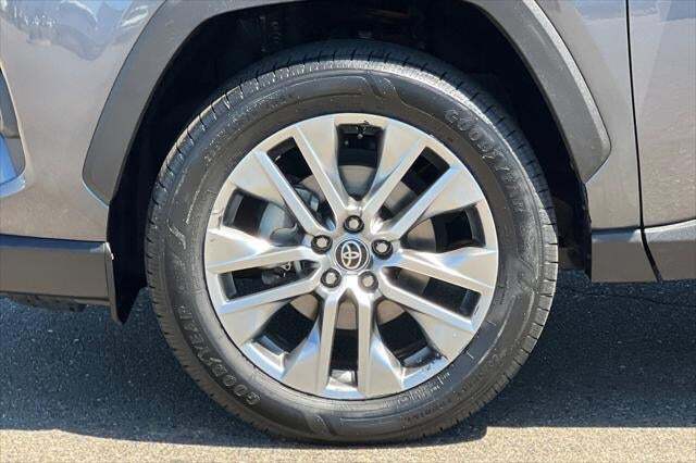 2022 Toyota RAV4 XLE Premium Roseville CA