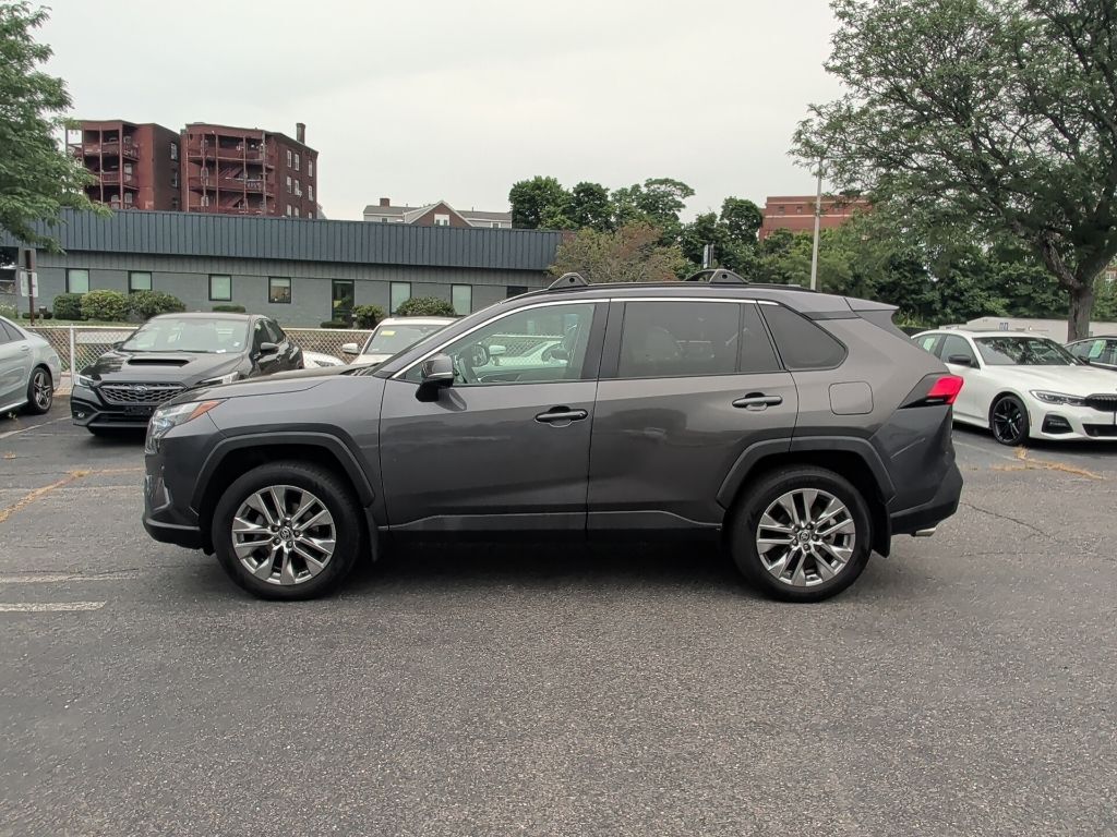 2022 Toyota RAV4 XLE Premium