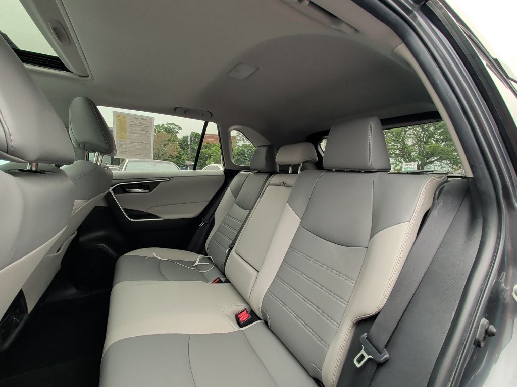 2022 Toyota RAV4 XLE Premium Worcester MA