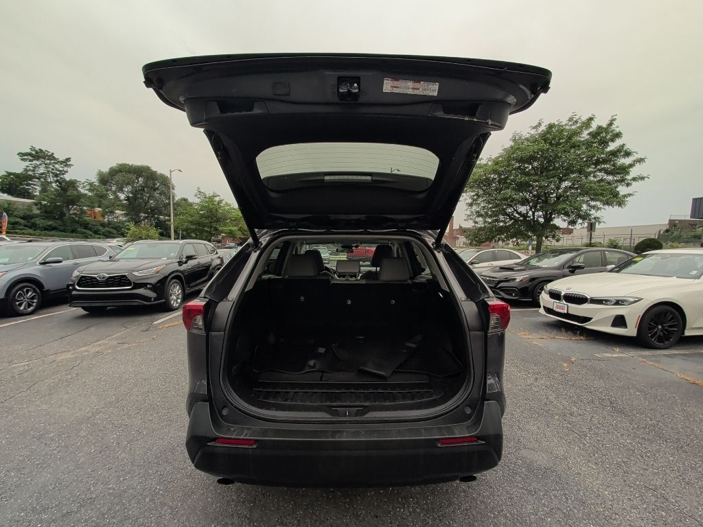2022 Toyota RAV4 XLE Premium Worcester MA