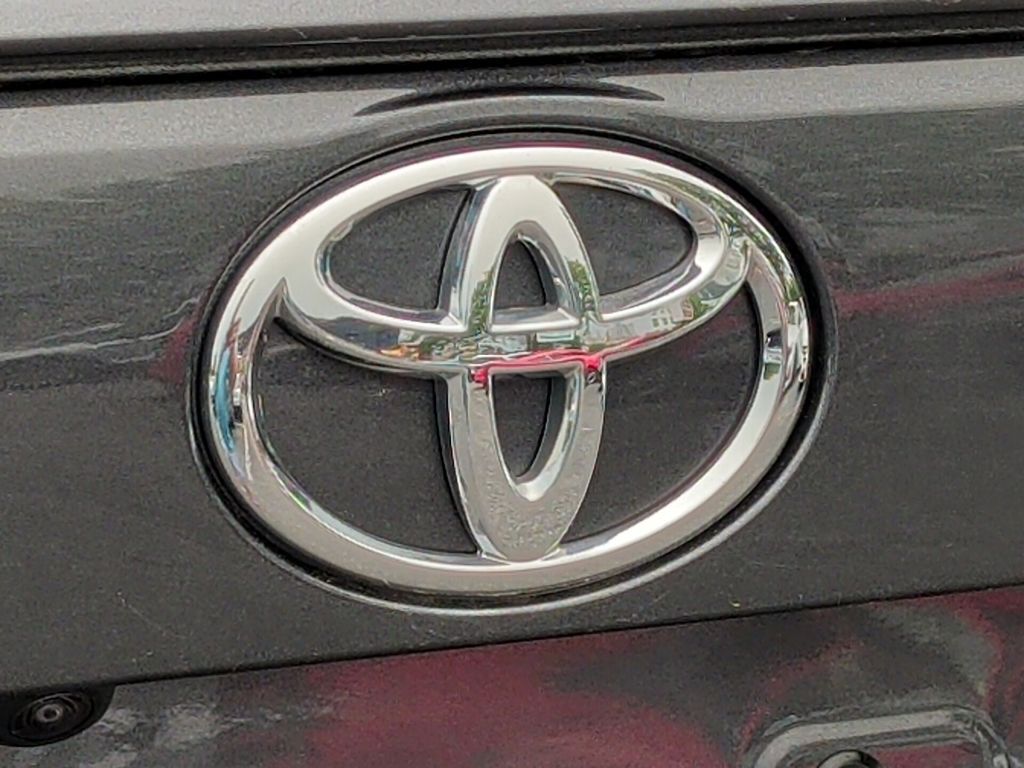 2022 Toyota RAV4 XLE Premium Worcester MA