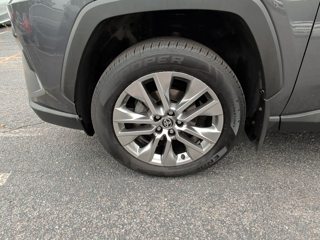 2022 Toyota RAV4 XLE Premium Worcester MA
