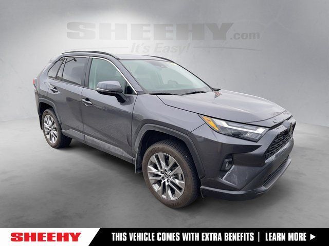 2022 Toyota RAV4 XLE Premium