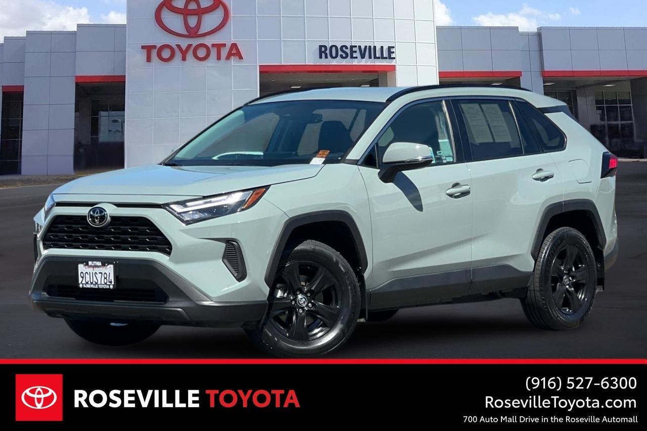 2022 Toyota RAV4 XLE
