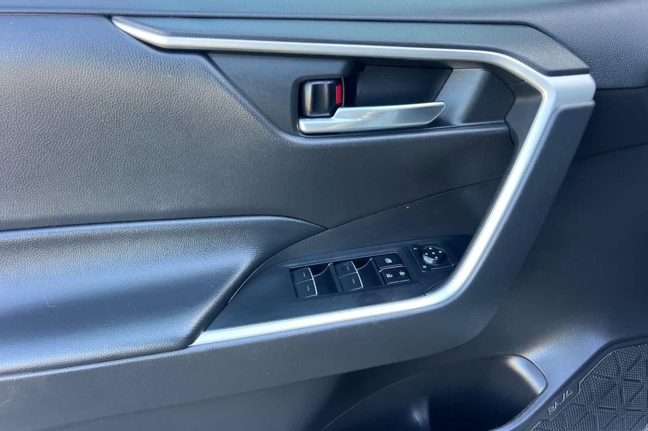 2022 Toyota RAV4 XLE Roseville CA
