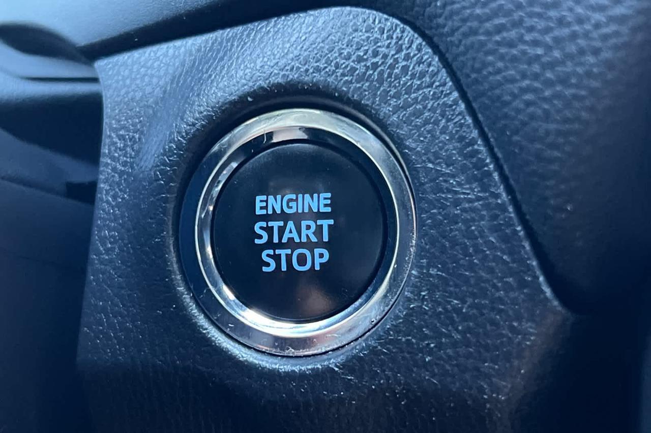 2022 Toyota RAV4 XLE Roseville CA