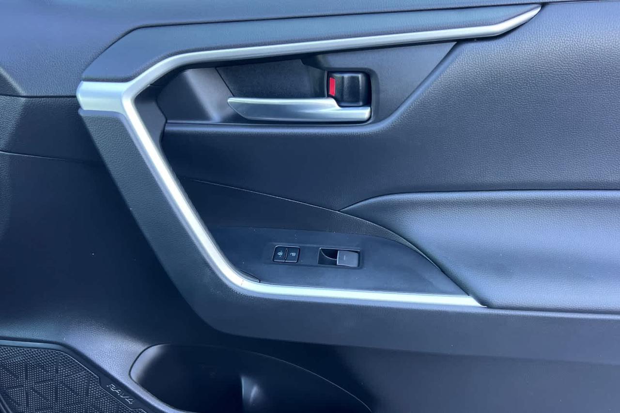 2022 Toyota RAV4 XLE Roseville CA
