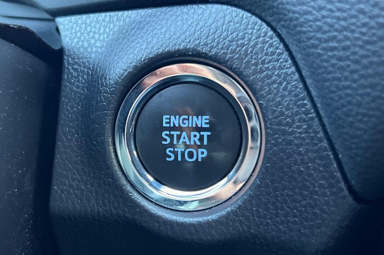 2022 Toyota RAV4 XLE Roseville CA