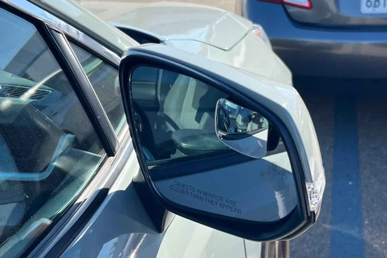 2022 Toyota RAV4 XLE Roseville CA