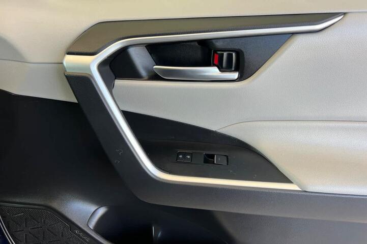 2022 Toyota RAV4 XLE Roseville CA