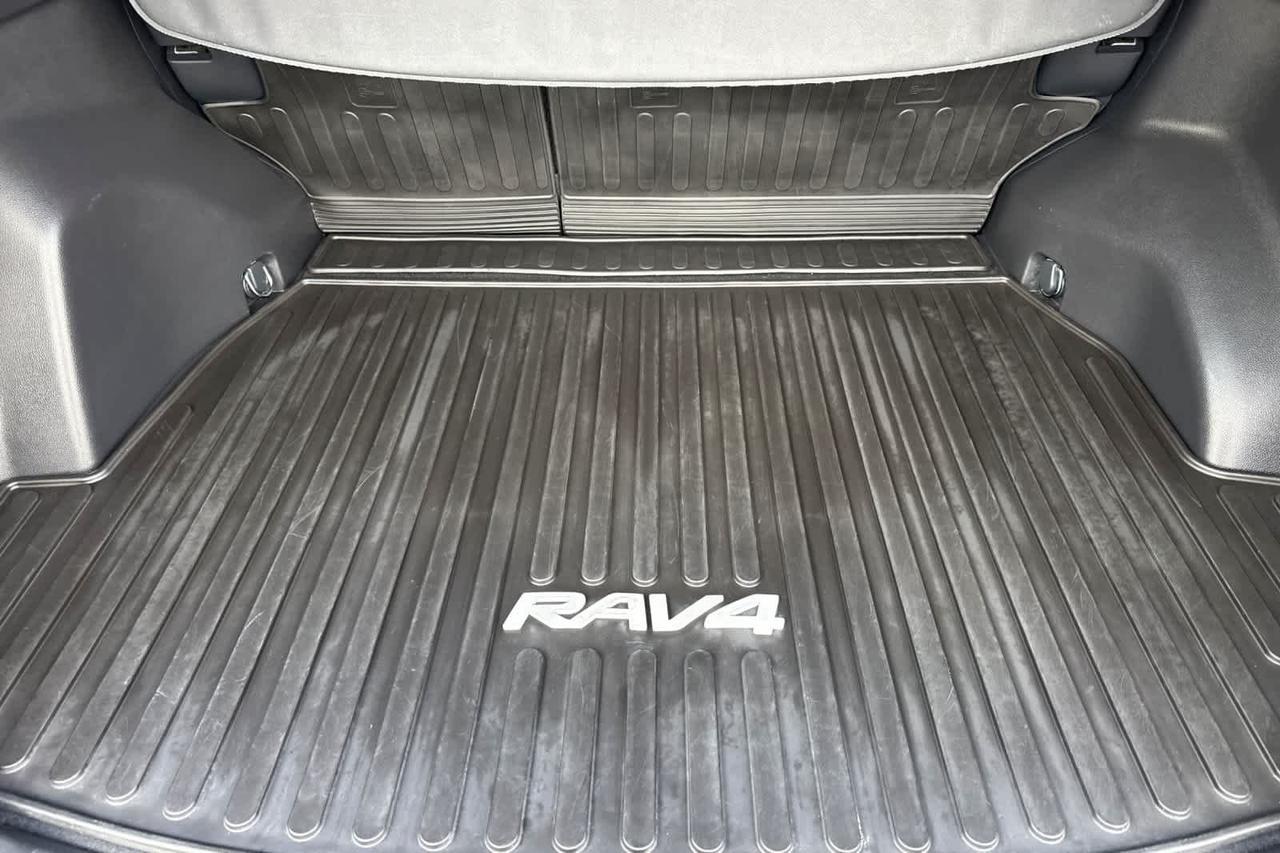 2022 Toyota RAV4 XLE Roseville CA