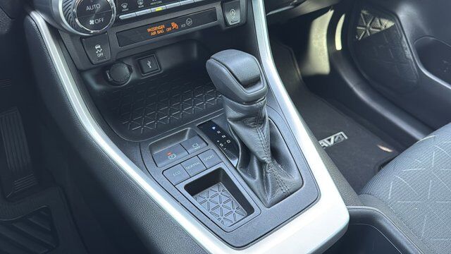 2022 Toyota RAV4 XLE San Antonio TX
