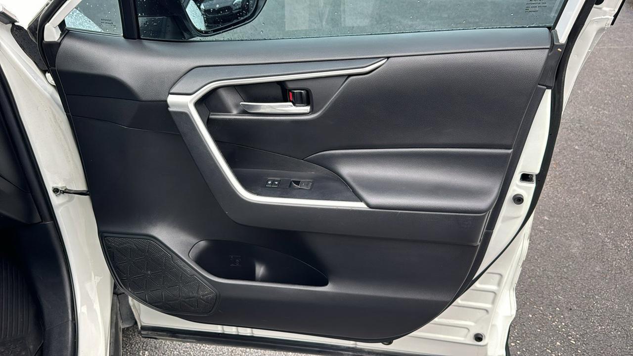 2022 Toyota RAV4 XLE San Antonio TX