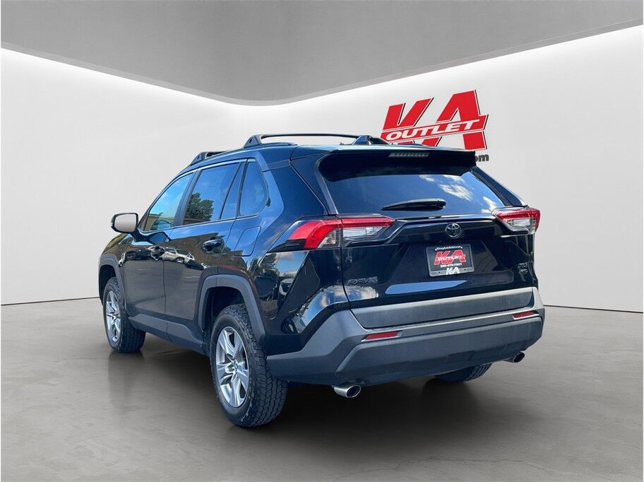 2022 Toyota RAV4 XLE Sport Utility 4D