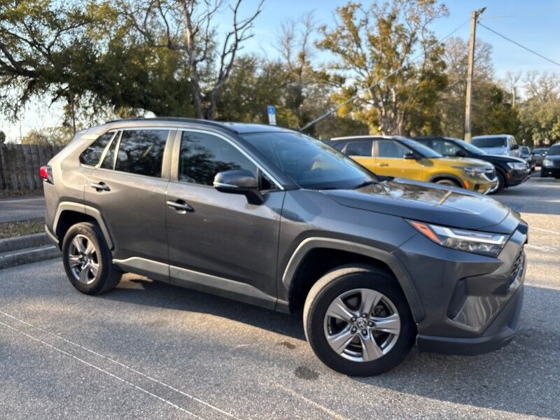2022 Toyota RAV4 XLE w/CONVENIENCE PKG. SUNROOF. Seffner FL