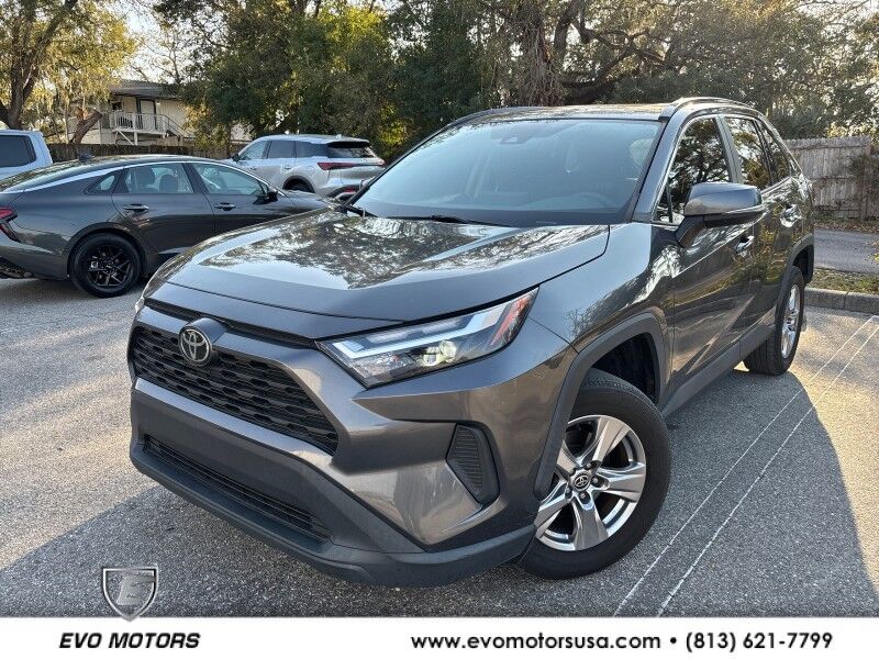2022 Toyota RAV4 XLE w/CONVENIENCE PKG. SUNROOF. Seffner FL