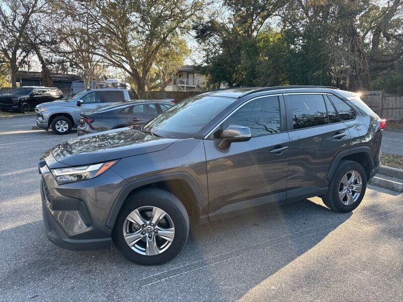 2022 Toyota RAV4 XLE w/CONVENIENCE PKG. SUNROOF. Seffner FL