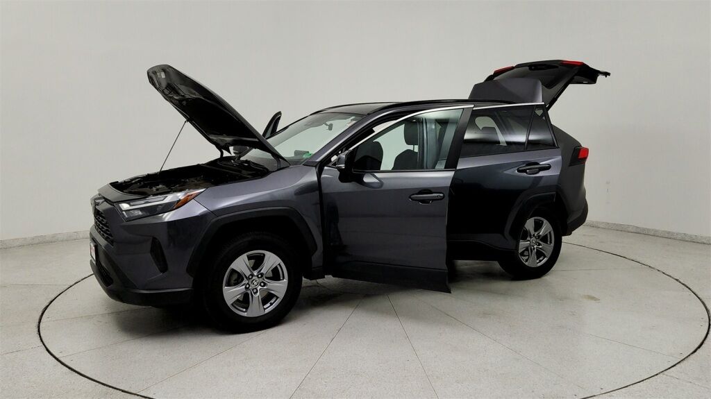 2022 Toyota RAV4 XLE Laurel MD