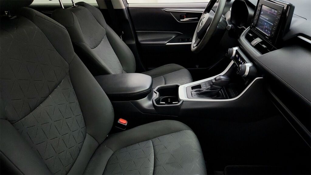 2022 Toyota RAV4 XLE Laurel MD