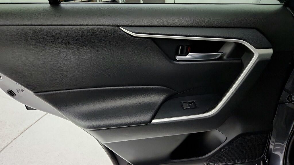 2022 Toyota RAV4 XLE Laurel MD