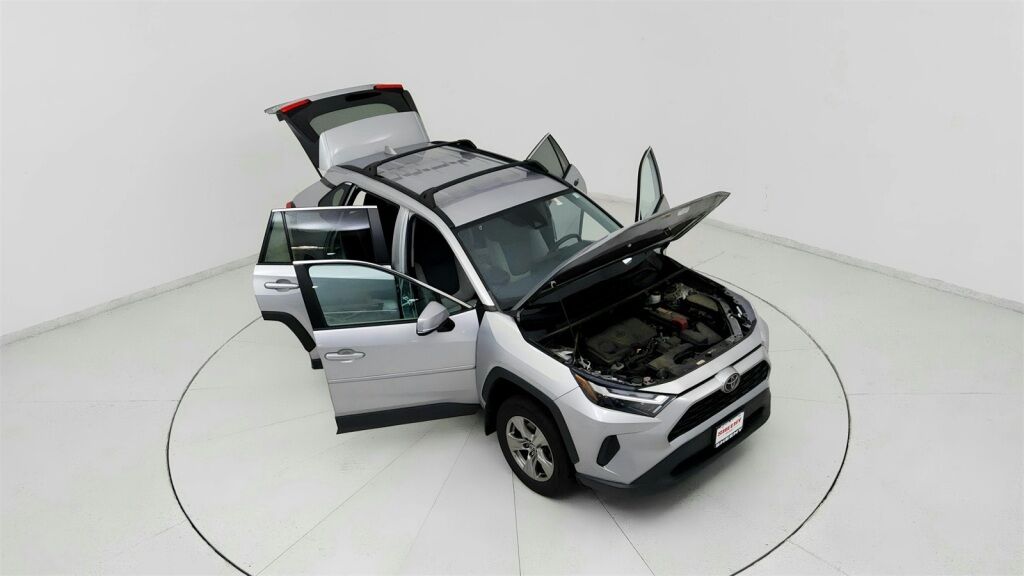 2022 Toyota RAV4 XLE Laurel MD