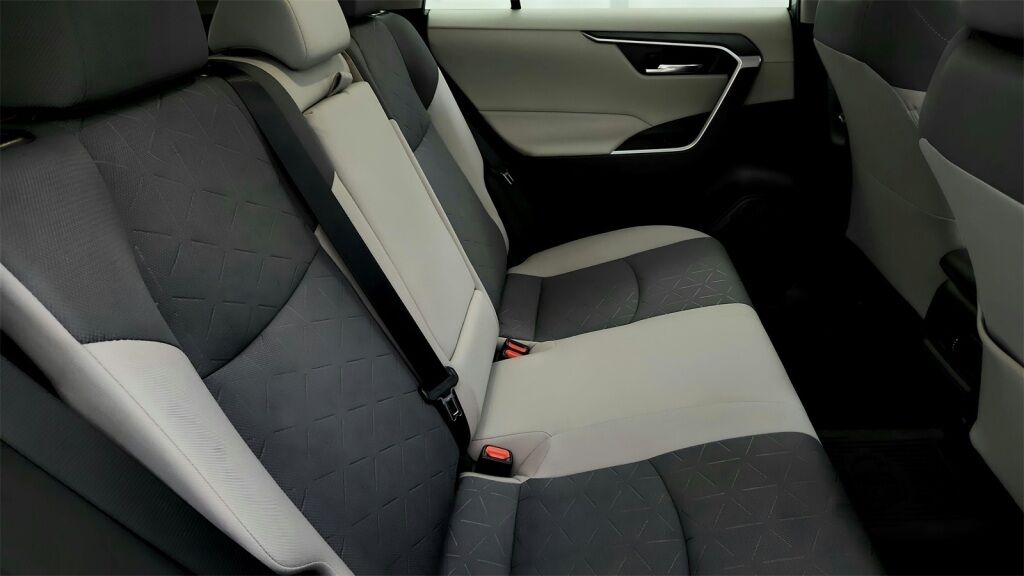 2022 Toyota RAV4 XLE Laurel MD