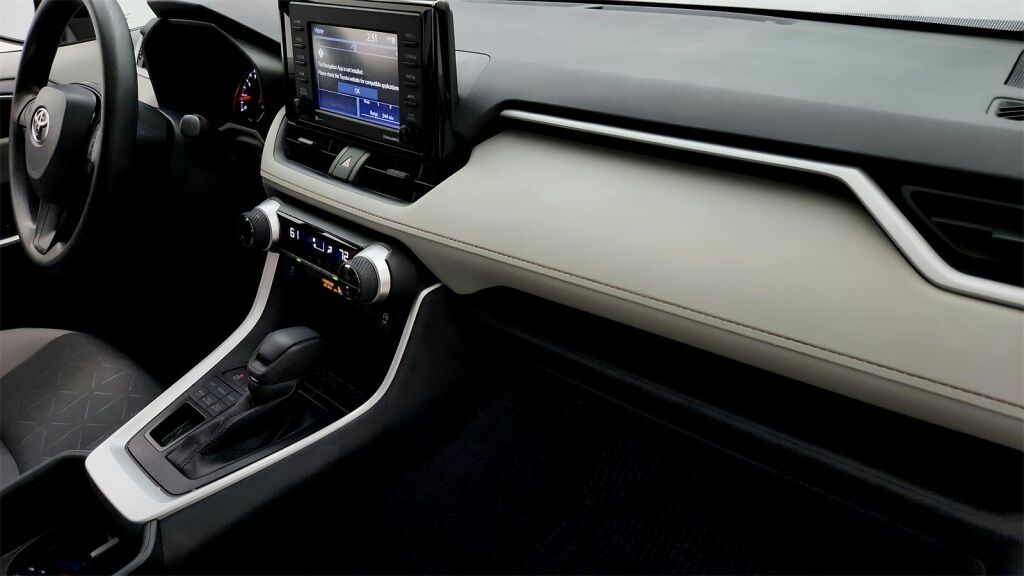 2022 Toyota RAV4 XLE Laurel MD
