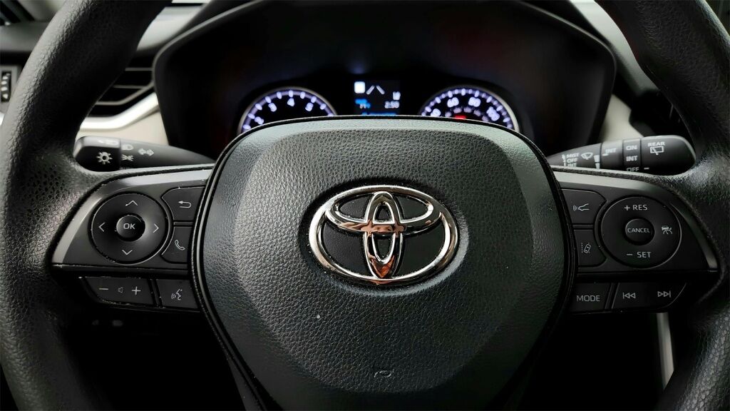 2022 Toyota RAV4 XLE Laurel MD