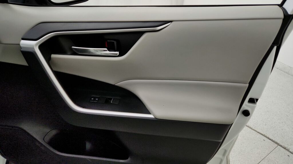 2022 Toyota RAV4 XLE Laurel MD