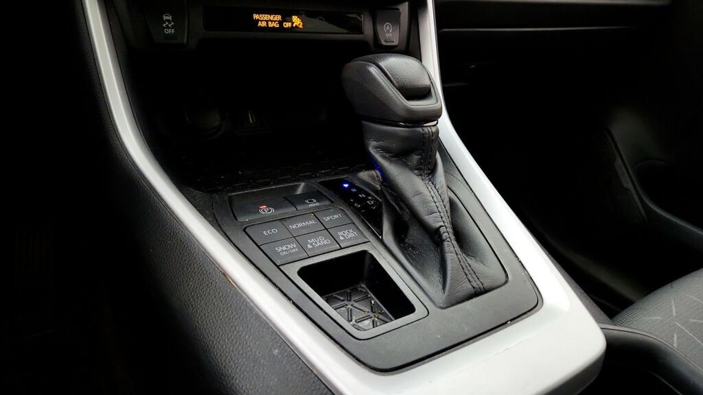 2022 Toyota RAV4 XLE Laurel MD