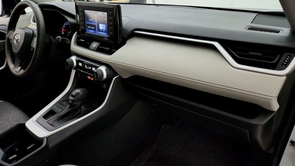 2022 Toyota RAV4 XLE Laurel MD