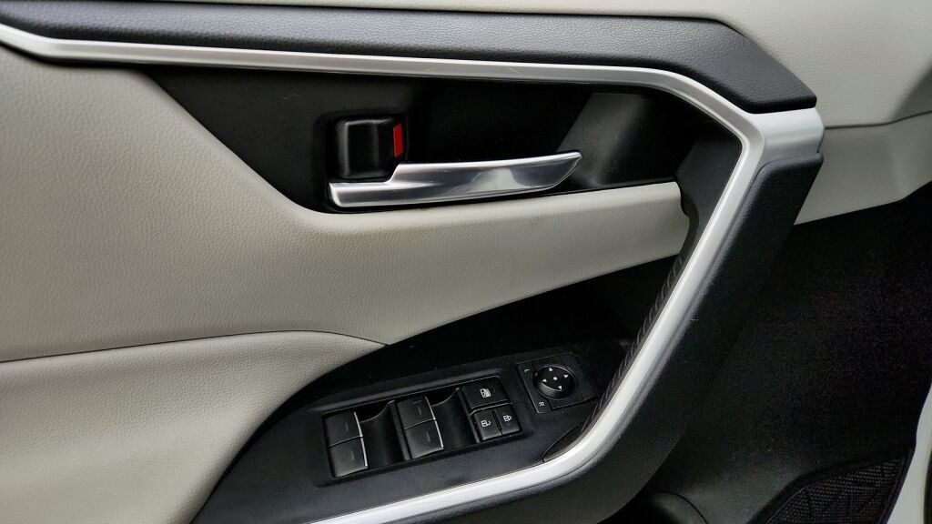 2022 Toyota RAV4 XLE Laurel MD