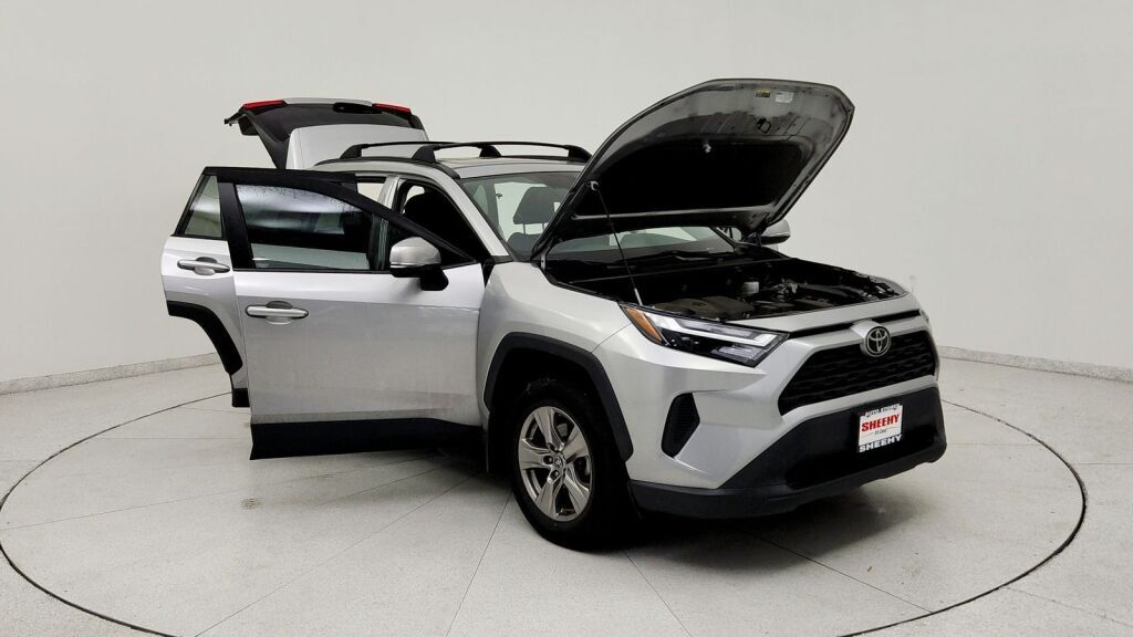 2022 Toyota RAV4 XLE Laurel MD