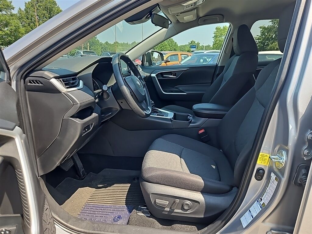 2022 Toyota RAV4 XLE Waldorf MD