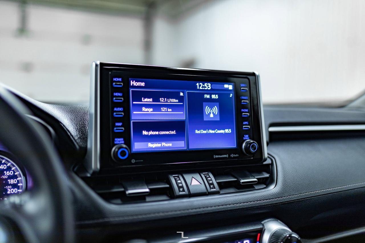 2022 Toyota Rav4 AWD XLE Leather Roof BCam Red Deer AB