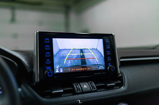 2022 Toyota Rav4 AWD XLE Leather Roof BCam Red Deer AB