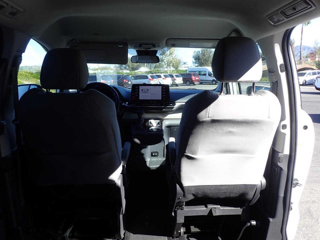 2022 Toyota Sienna LE Anaheim CA