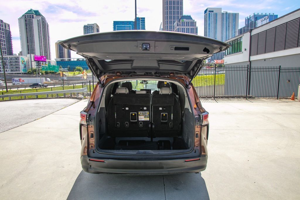 2022 Toyota Sienna LE Atlanta GA