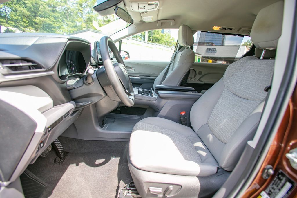 2022 Toyota Sienna LE Atlanta GA