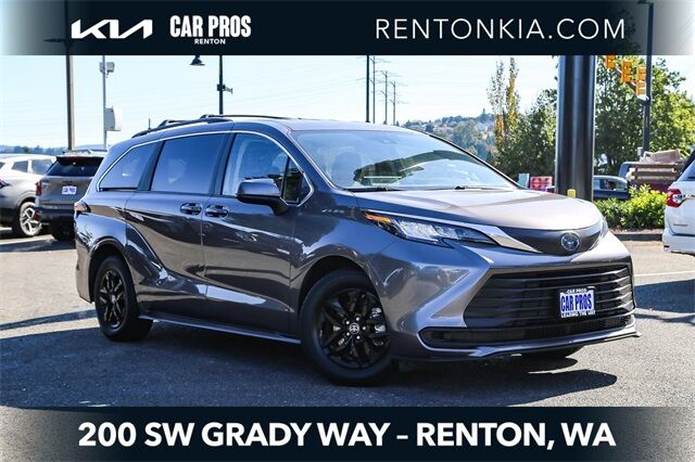 2022 Toyota Sienna LE Renton WA