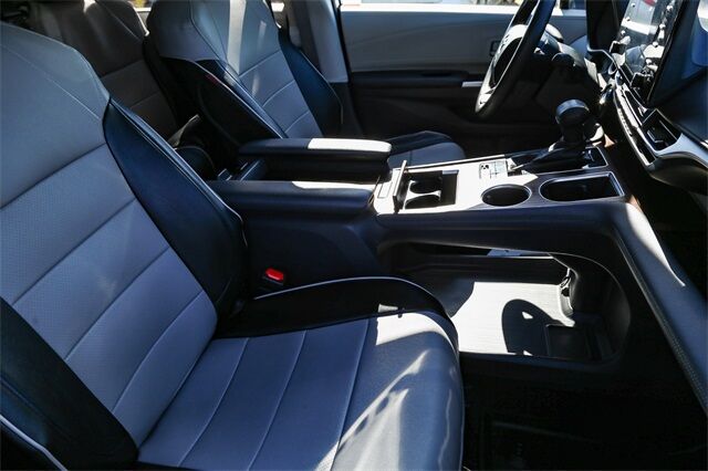 2022 Toyota Sienna LE Renton WA