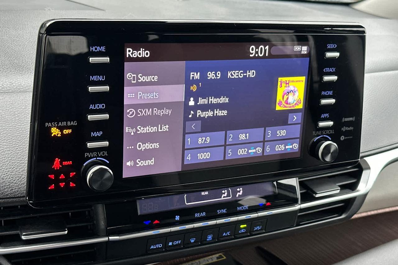 2022 Toyota Sienna LE Roseville CA