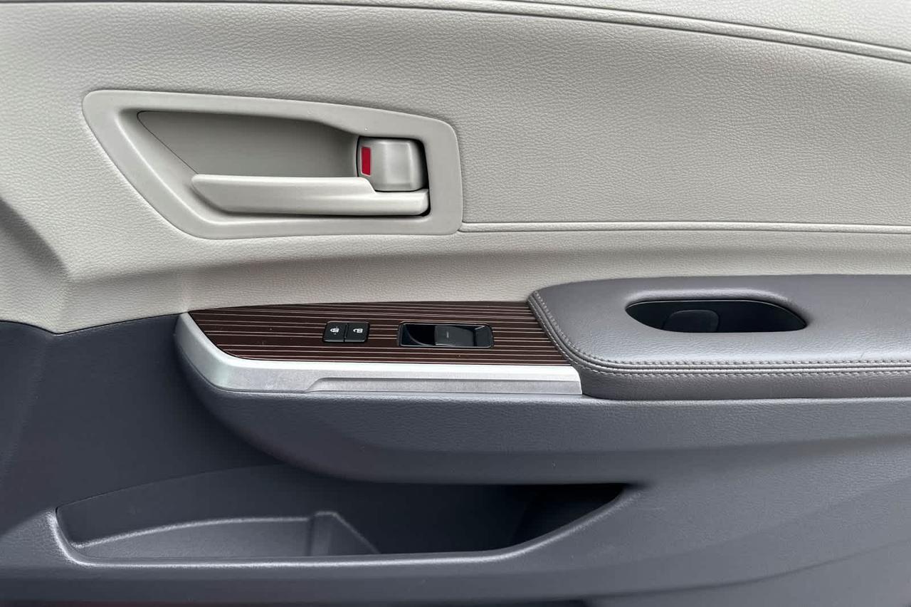 2022 Toyota Sienna LE Roseville CA