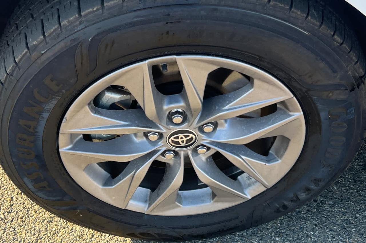 2022 Toyota Sienna LE Roseville CA