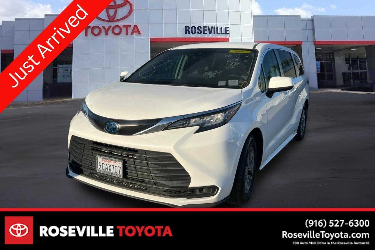 2022 Toyota Sienna LE Roseville CA