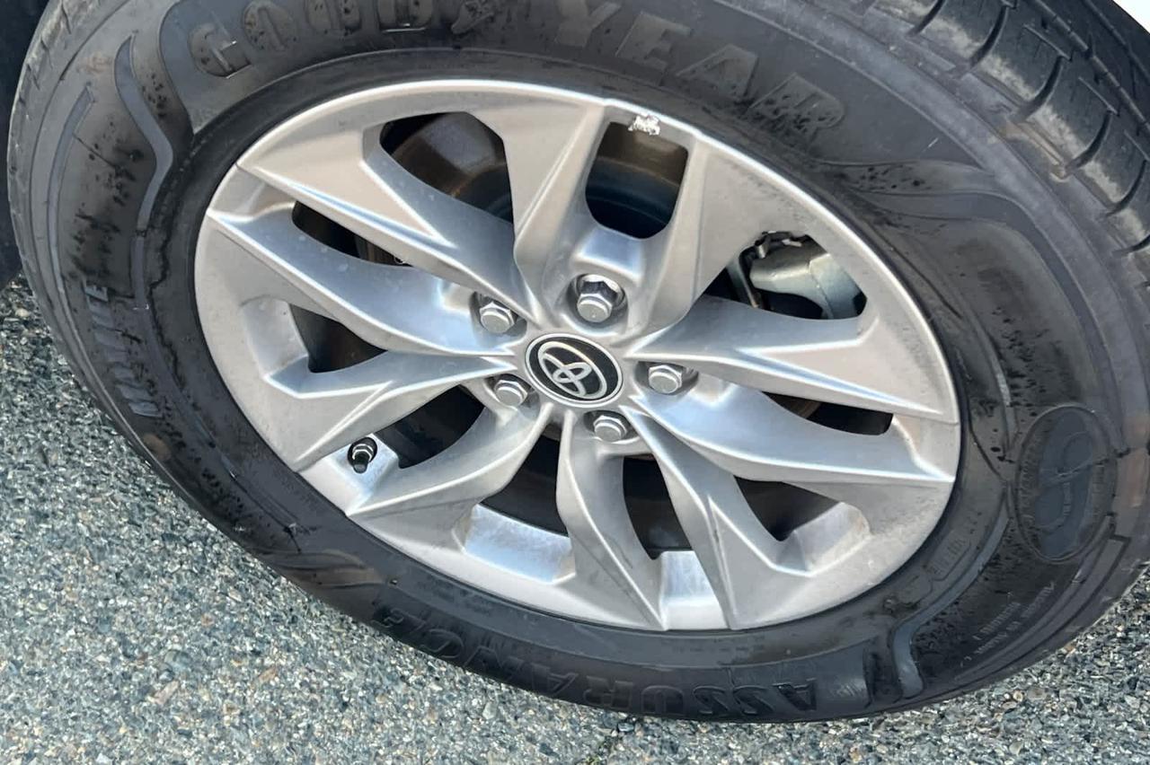 2022 Toyota Sienna LE Roseville CA