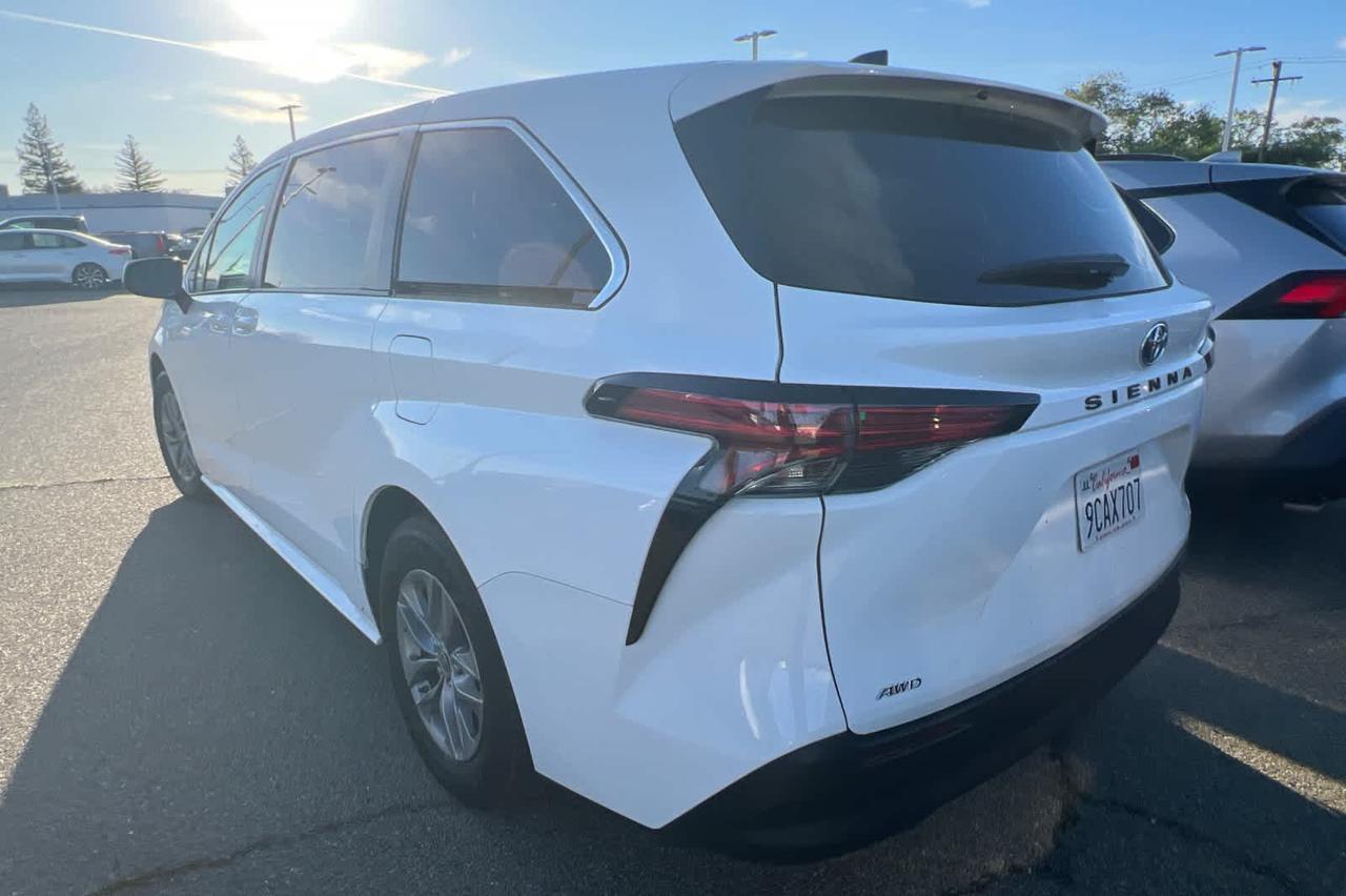 2022 Toyota Sienna LE Roseville CA