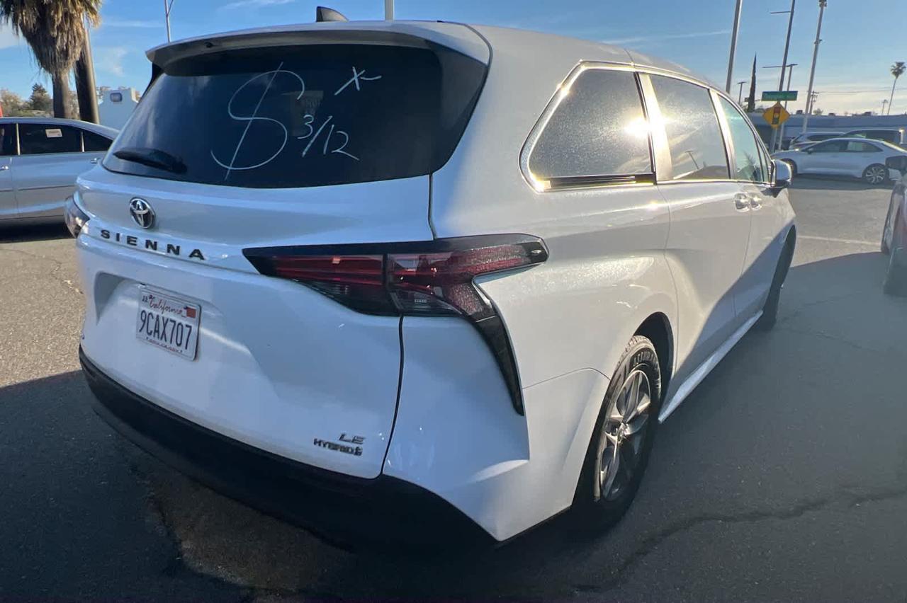 2022 Toyota Sienna LE Roseville CA