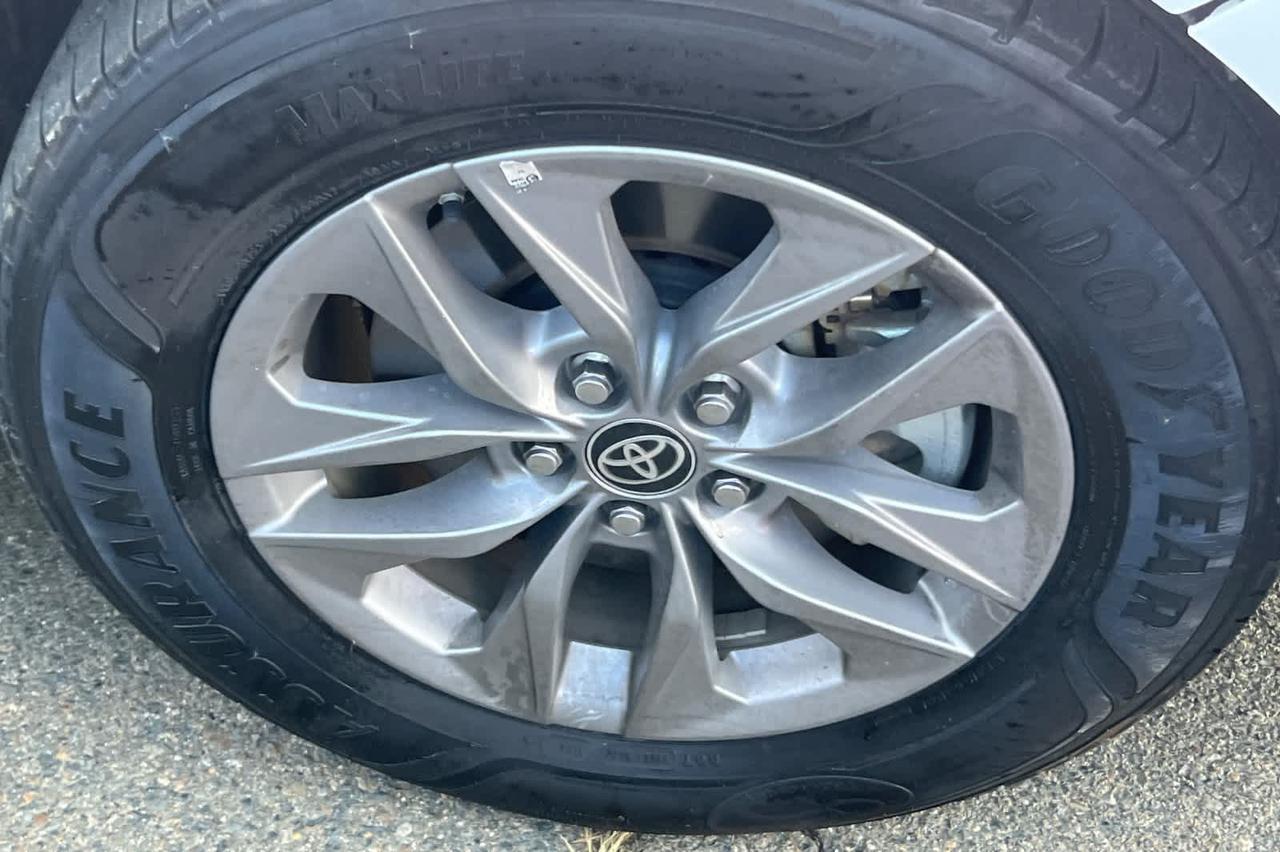 2022 Toyota Sienna LE Roseville CA