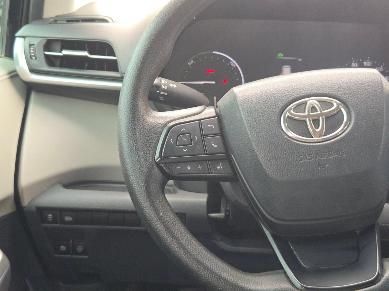 2022 Toyota Sienna LE Castroville TX